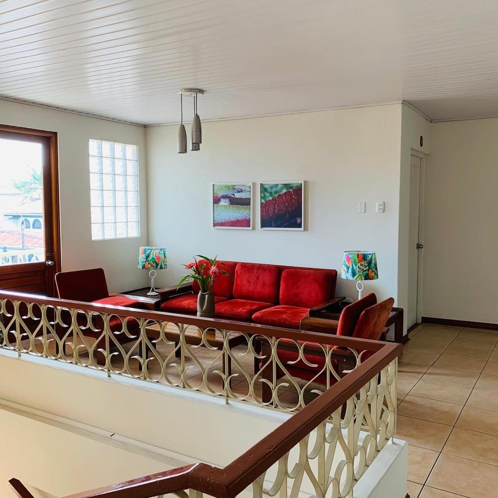 Hotel Acosta Iquitos Eksteriør bilde