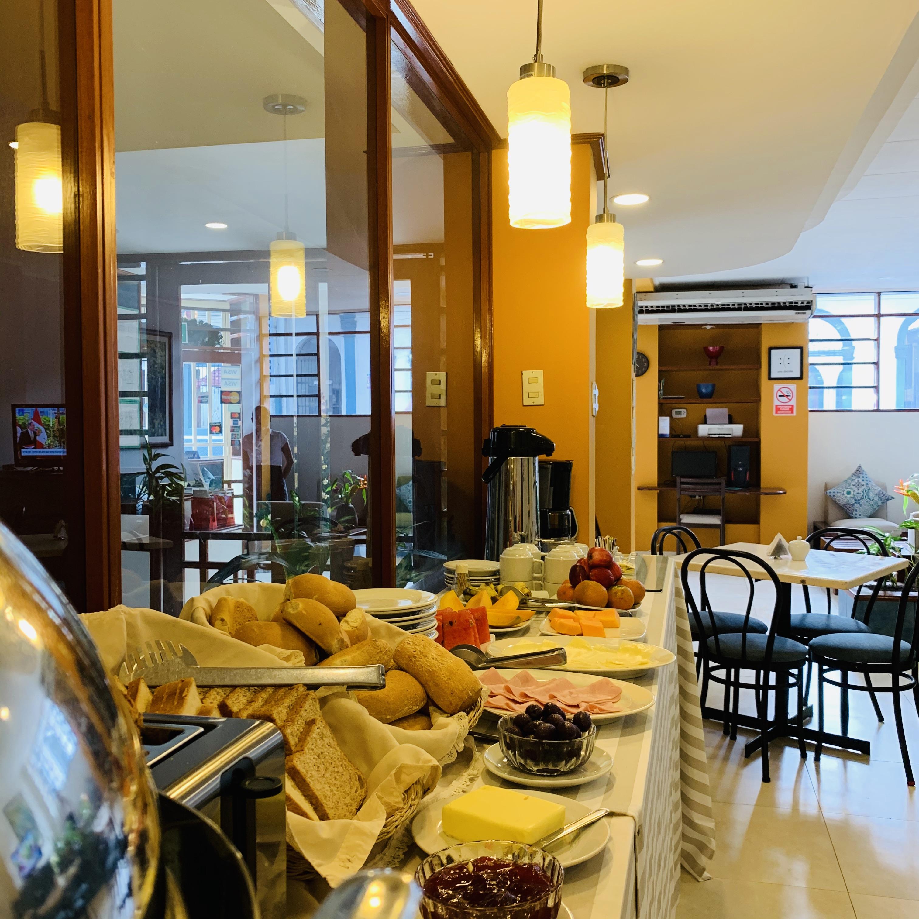 Hotel Acosta Iquitos Eksteriør bilde