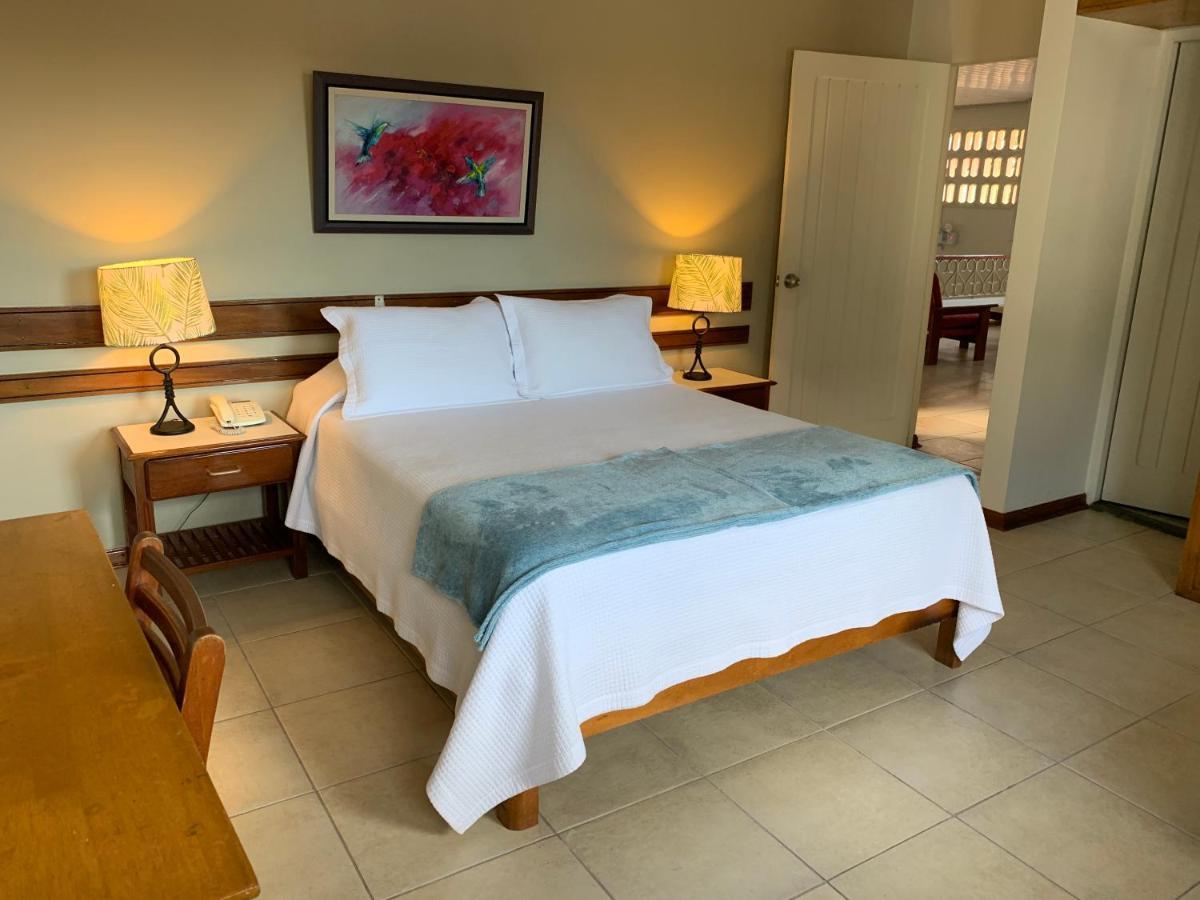 Hotel Acosta Iquitos Eksteriør bilde