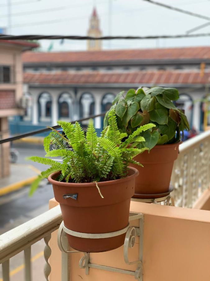 Hotel Acosta Iquitos Eksteriør bilde