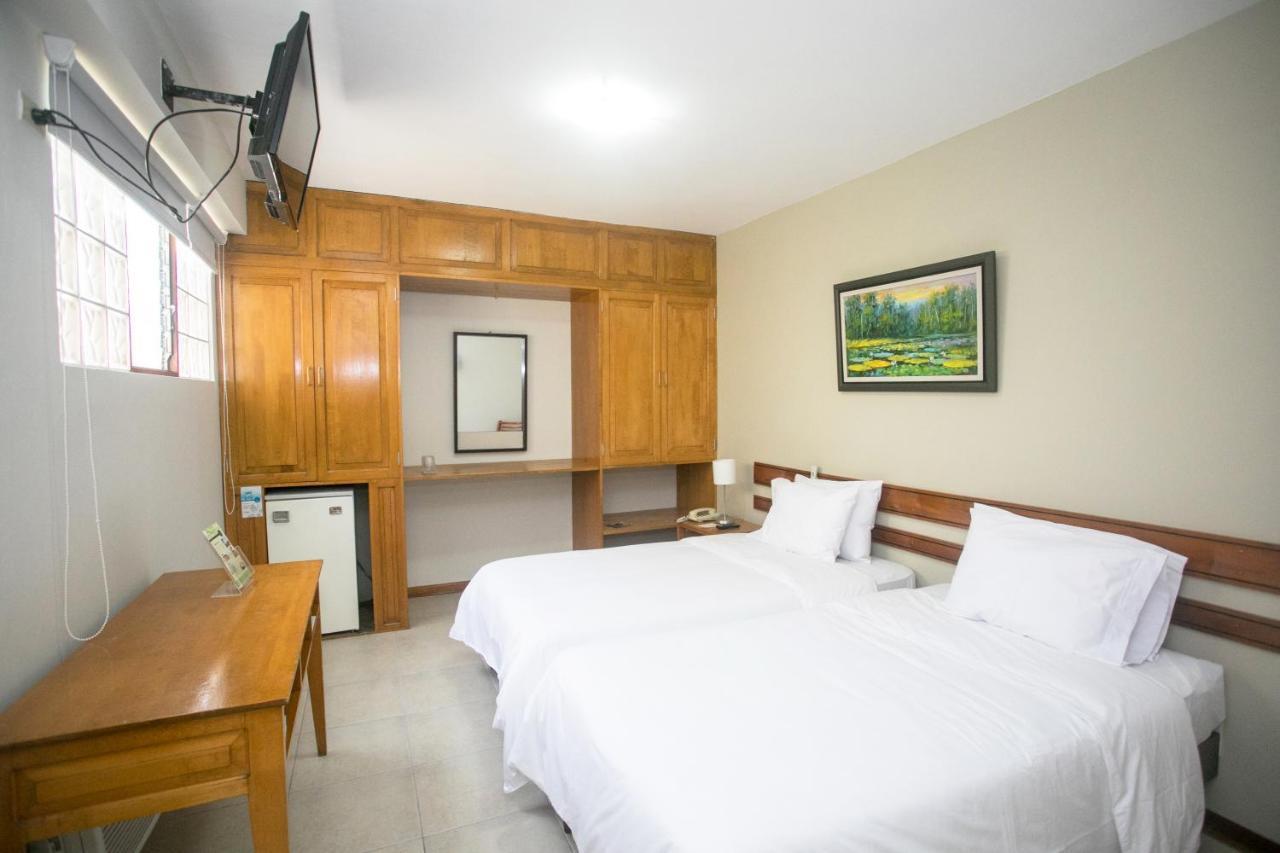 Hotel Acosta Iquitos Eksteriør bilde