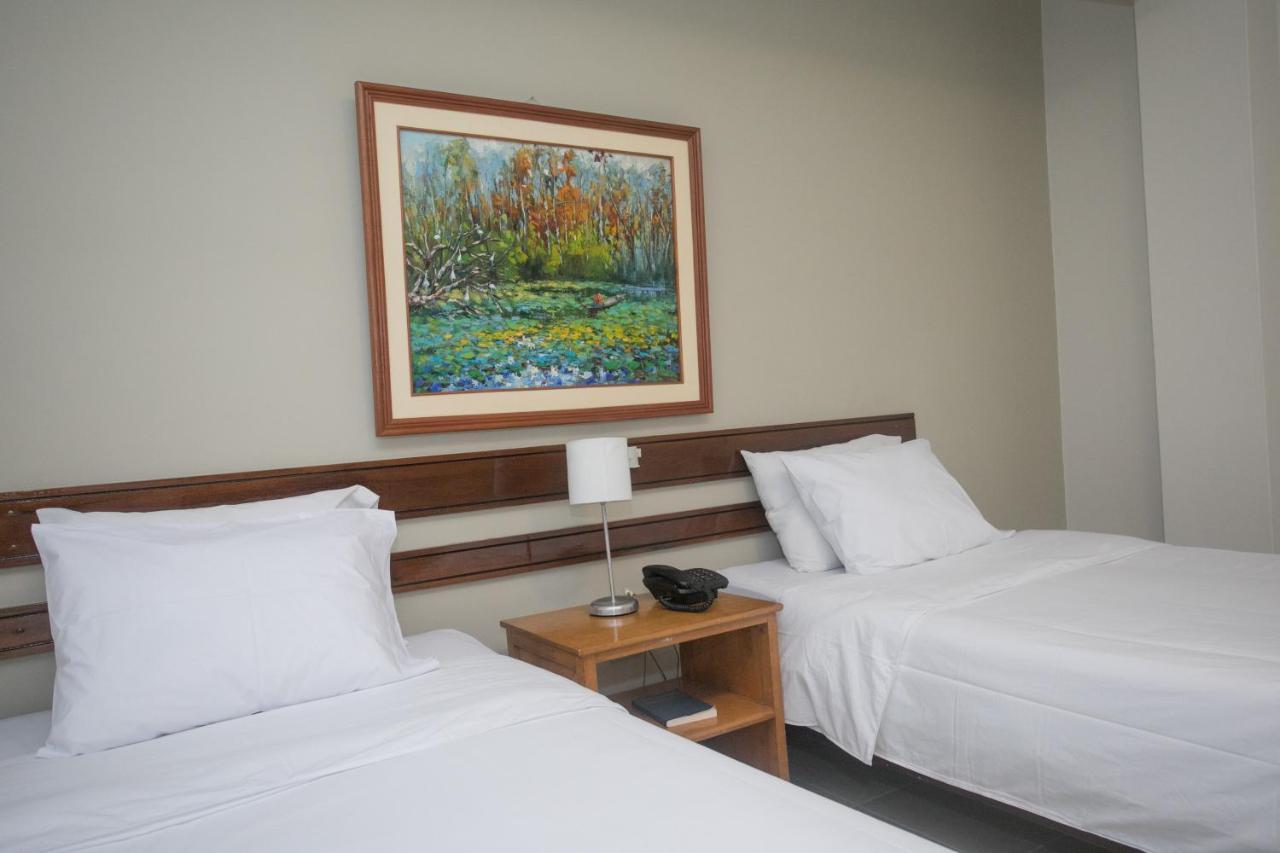 Hotel Acosta Iquitos Eksteriør bilde