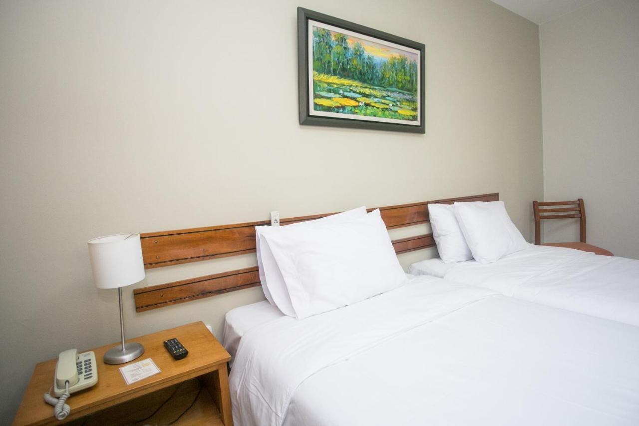 Hotel Acosta Iquitos Eksteriør bilde